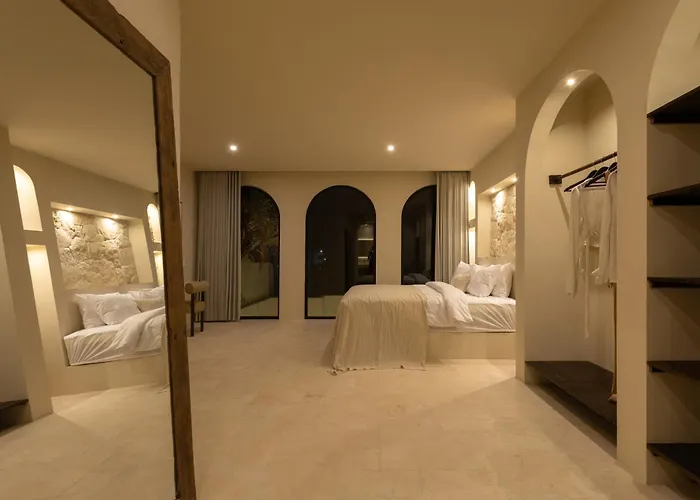 Villa Sawa 1 Romantic Reatreat Pererenan By Orivista