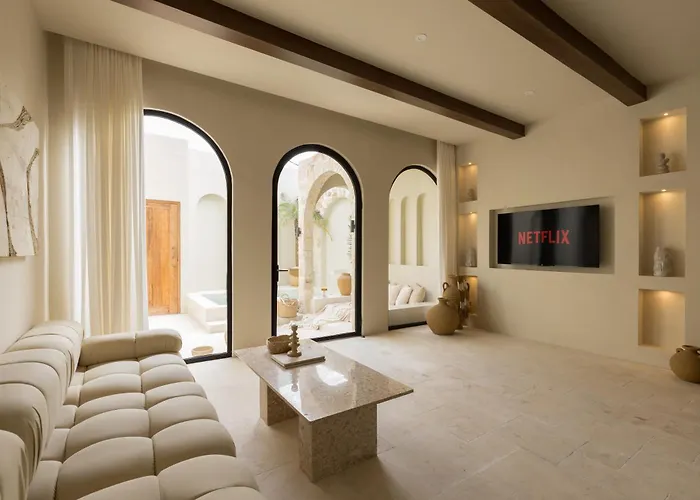 Sawa 1 Romantic Reatreat Pererenan By Orivista Villa *